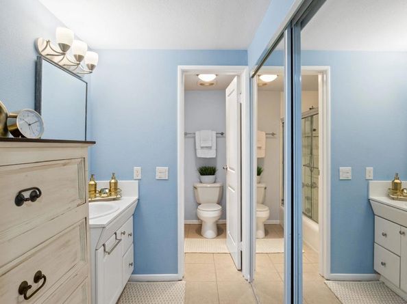 1021 Scott Street 256, San Diego CA 92106