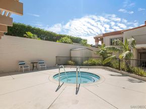 1363 Caminito Batea, La Jolla CA 92037