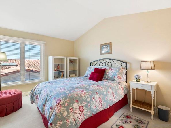 1363 Caminito Batea, La Jolla CA 92037