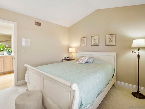 1363 Caminito Batea, La Jolla CA 92037