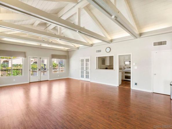 1363 Caminito Batea, La Jolla CA 92037