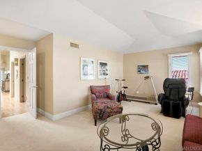 1363 Caminito Batea, La Jolla CA 92037