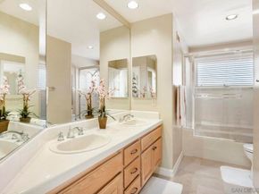 1363 Caminito Batea, La Jolla CA 92037