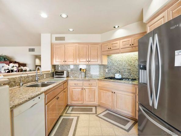 1363 Caminito Batea, La Jolla CA 92037