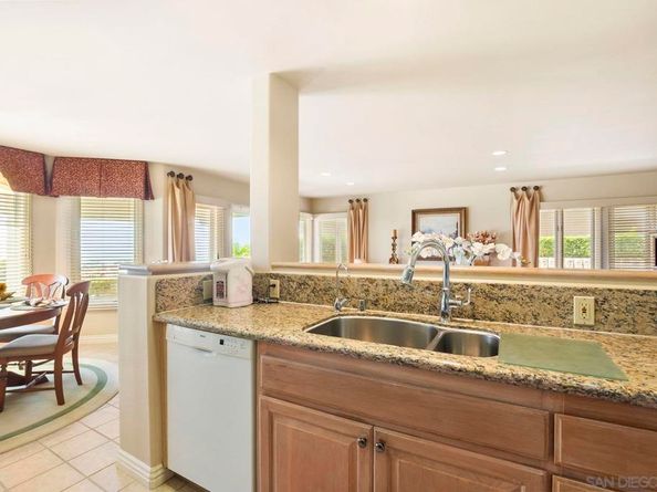 1363 Caminito Batea, La Jolla CA 92037