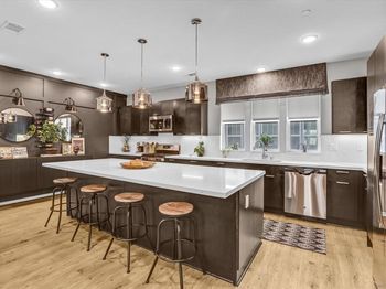 5320 Calle Rockfish