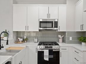 12665 Creekview Dr 140, San Diego CA 92128