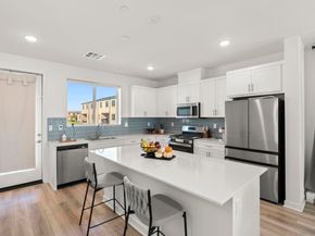 5310 Seacliff Pl 13, San Diego CA 92154