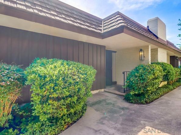 4402 Collwood Ln, San Diego CA 92115