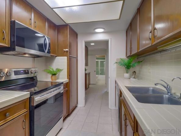 4402 Collwood Ln, San Diego CA 92115