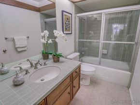 4402 Collwood Ln, San Diego CA 92115