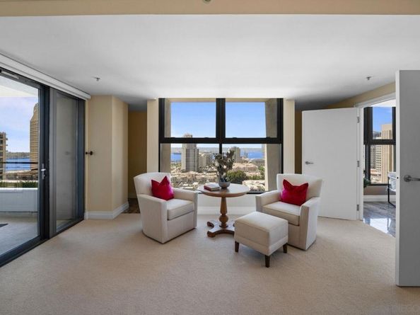 645 Front St 2002, San Diego CA 92101