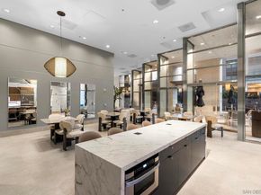 645 Front St 2002, San Diego CA 92101