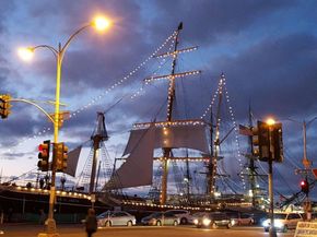 645 Front St 2002, San Diego CA 92101