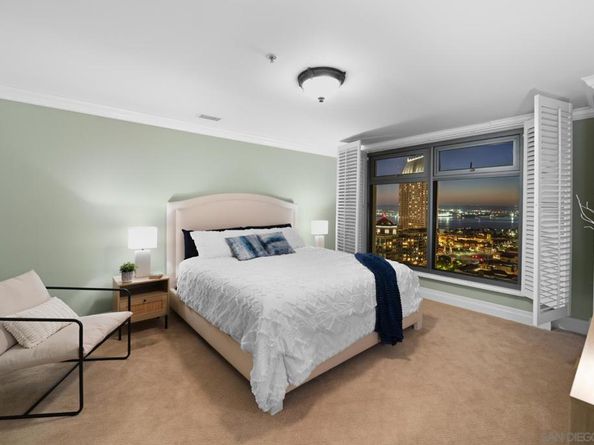 645 Front St 2002, San Diego CA 92101