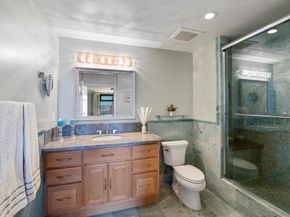 645 Front St 2002, San Diego CA 92101