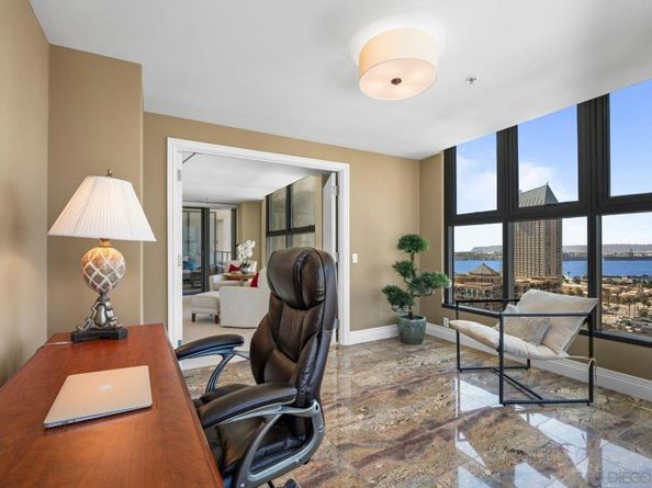 645 Front St 2002, San Diego CA 92101