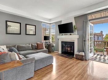 3432 Cameo Dr