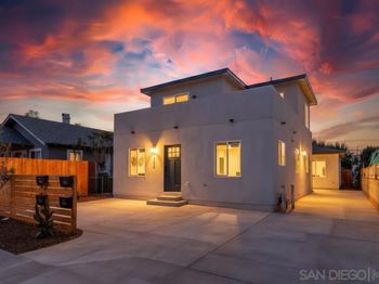 752 W 9th Avenue