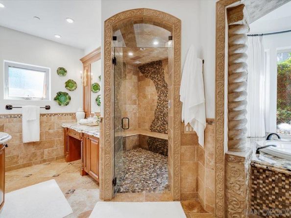 15397 Rock Creek Ln, El Cajon CA 92021