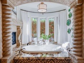 15397 Rock Creek Ln, El Cajon CA 92021