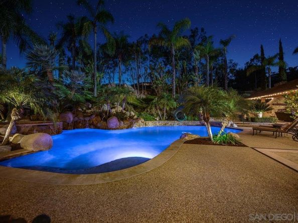 15397 Rock Creek Ln, El Cajon CA 92021