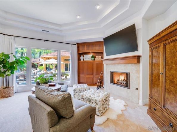 15397 Rock Creek Ln, El Cajon CA 92021