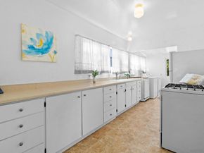 1978 Beryl St, San Diego CA 92109