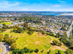 1978 Beryl St, San Diego CA 92109