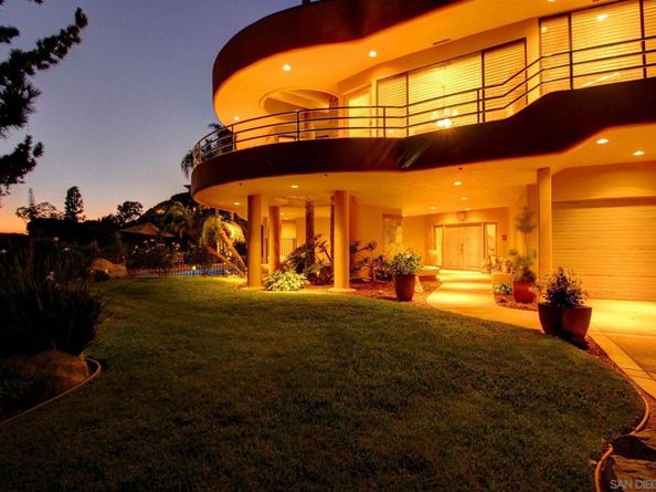 9918 Heavenly Way, La Mesa CA 91941