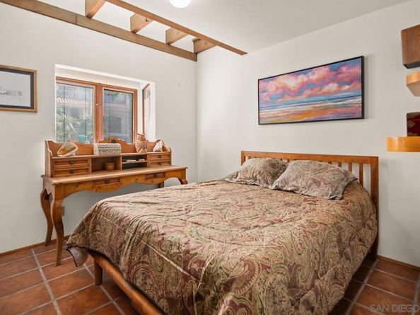 936 Cornish, San Diego CA 92107