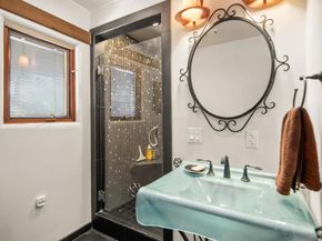 936 Cornish, San Diego CA 92107