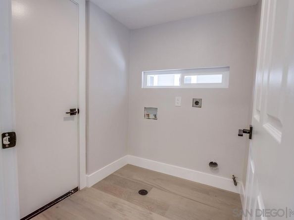 2334 Kimberly Ct, Carlsbad CA 92008