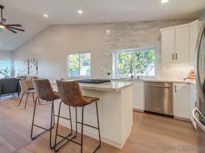 2334 Kimberly Ct, Carlsbad CA 92008