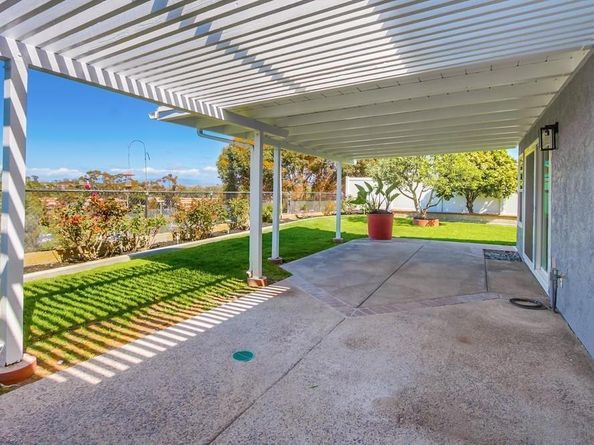 2334 Kimberly Ct, Carlsbad CA 92008