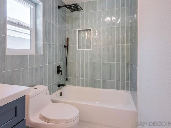 2334 Kimberly Ct, Carlsbad CA 92008