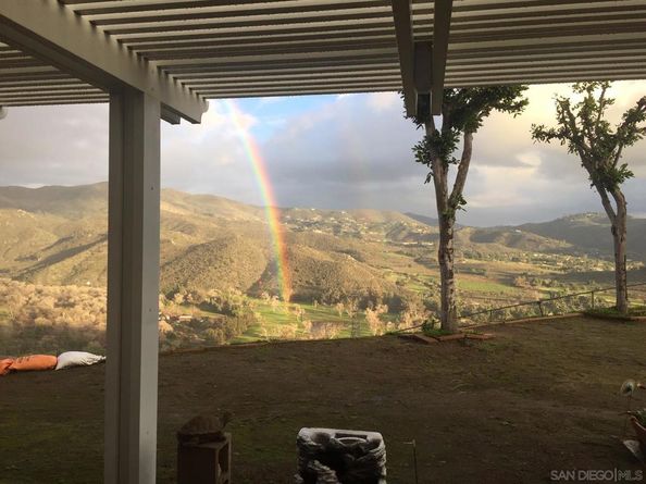 2552 Wind River Rd, El Cajon CA 92019