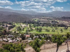 2552 Wind River Rd, El Cajon CA 92019