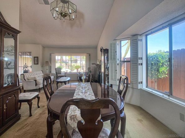 2552 Wind River Rd, El Cajon CA 92019