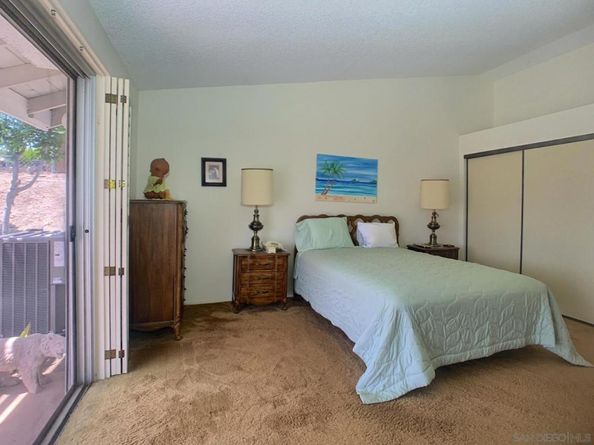 2552 Wind River Rd, El Cajon CA 92019