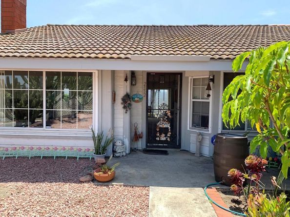 2552 Wind River Rd, El Cajon CA 92019