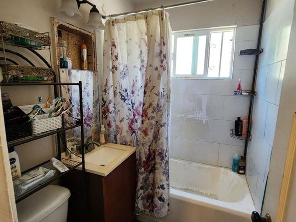 4129 31 Chamoune, San Diego CA 92105