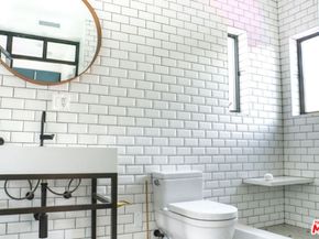 715 N El Centro Avenue, Los Angeles CA 90038