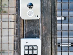 715 N El Centro Avenue, Los Angeles CA 90038