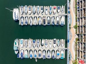 912 Harbor Crossing Lane, Marina Del Rey CA 90292