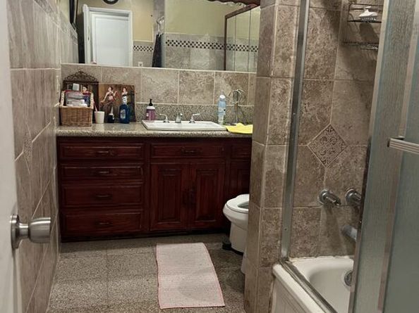 9278 Kewen Avenue, Sun Valley CA 91352