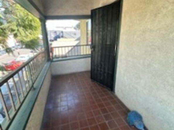 116 W 52nd Place, Los Angeles CA 90037