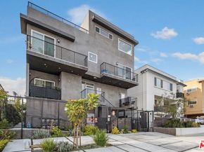 1187 Crenshaw Boulevard 18, Los Angeles CA 90019