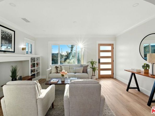 4340 2nd Avenue, Los Angeles CA 90008