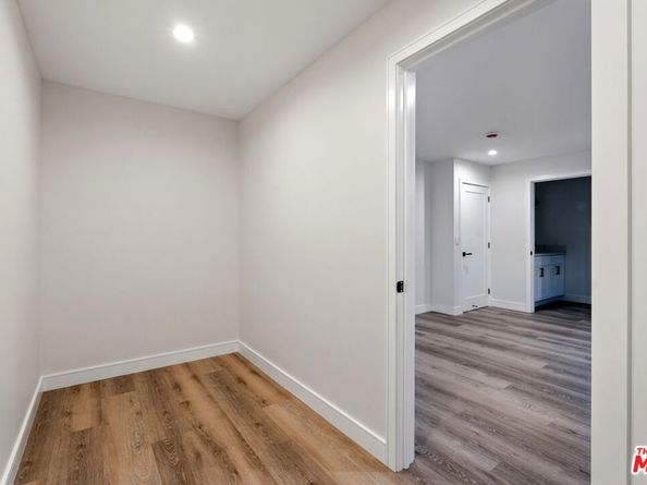 4340 2nd Avenue, Los Angeles CA 90008